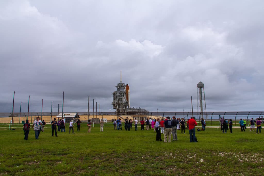 NASA Tweetup around Atlantis