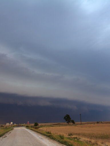 A summer shelf cloud in Northern Oklahoma on August 12, 2011