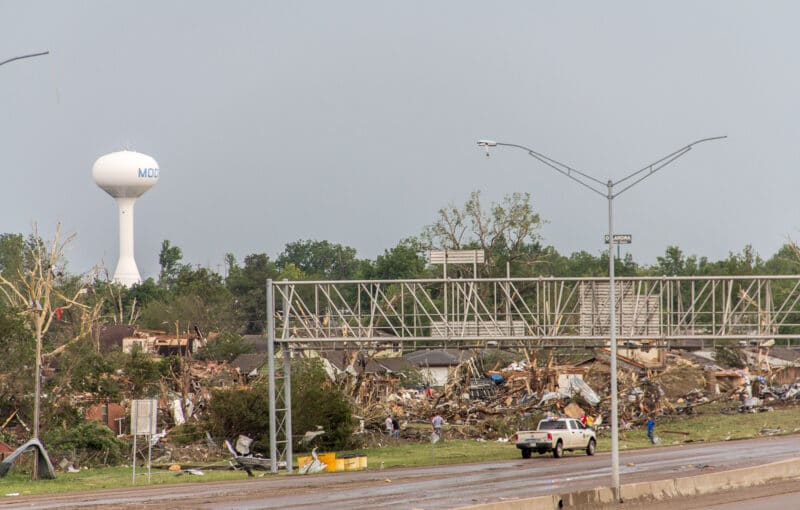 Looking Southeast off the 4th street bridge towards I-35/East Moore