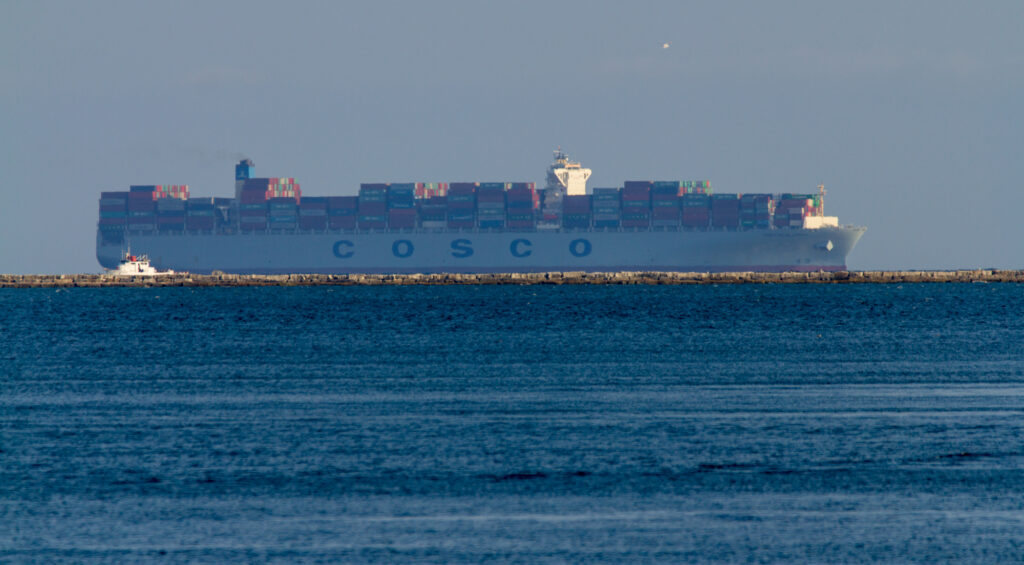 Cosco container ship