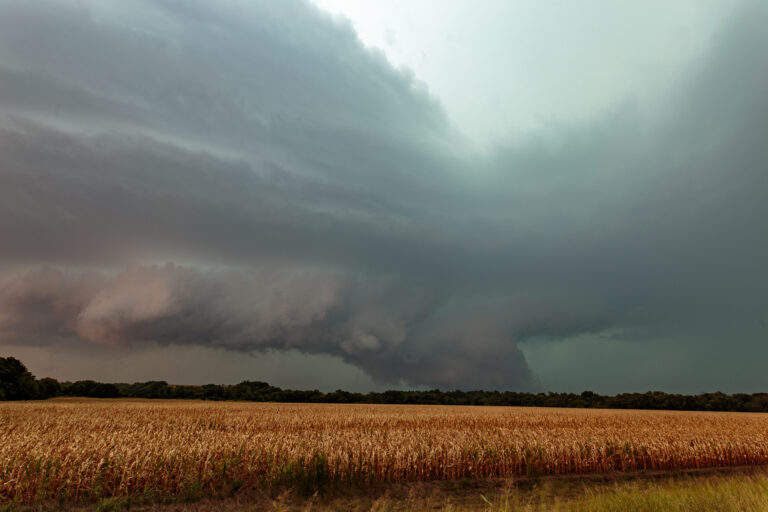 Brief supercell in Cowley County, KS