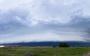 A shelf cloud near Helena, OK on May 18, 2019