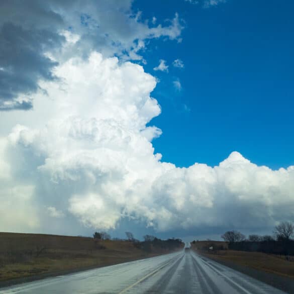 Back look at the supercell that would go on to produce the Winterset, Iowa tornado. Updrafts were very crisp this day.