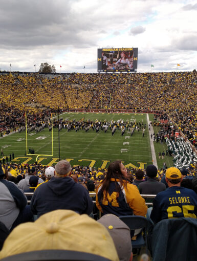 Michigan vs Michigan State 2015