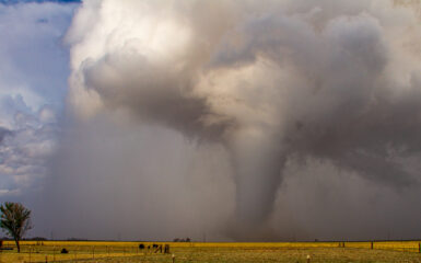 EF-4 Tornado near the town of Tipton, OK on the afternoon of November 7, 2011